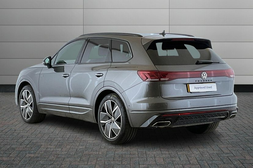 Volkswagen Touareg 3.0 Tdi V6 Black Edition Suv Tiptronic Grey #3