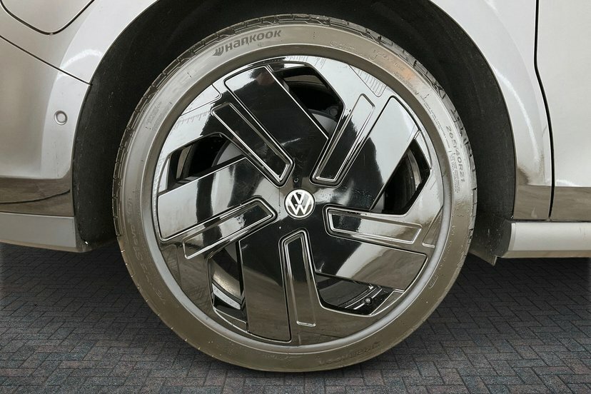 Volkswagen ID.Buzz Pro 79Kwh Gtx Mpv 4Motion Swb, Black #5