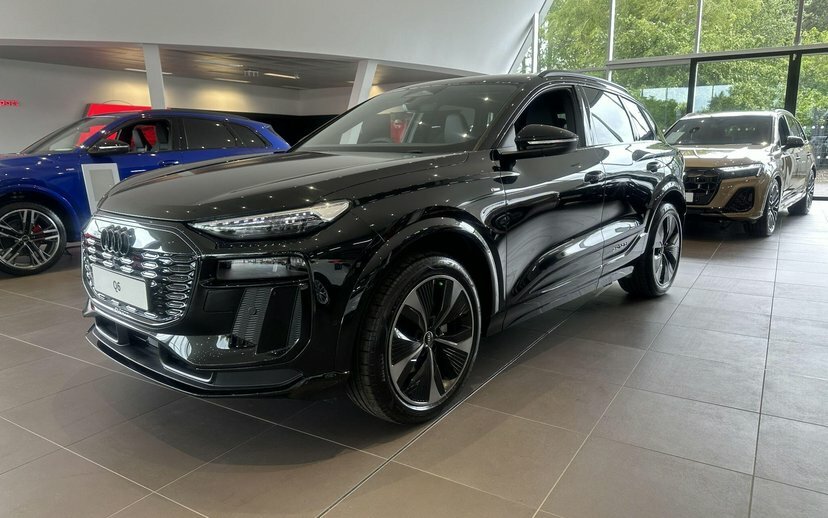 Audi Q6 E-Tron 100Kwh Black Edition Quattro Black #5