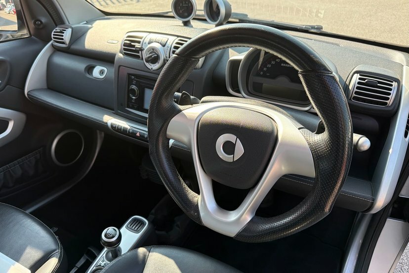 Smart Fortwo Coupe Pulse White #16