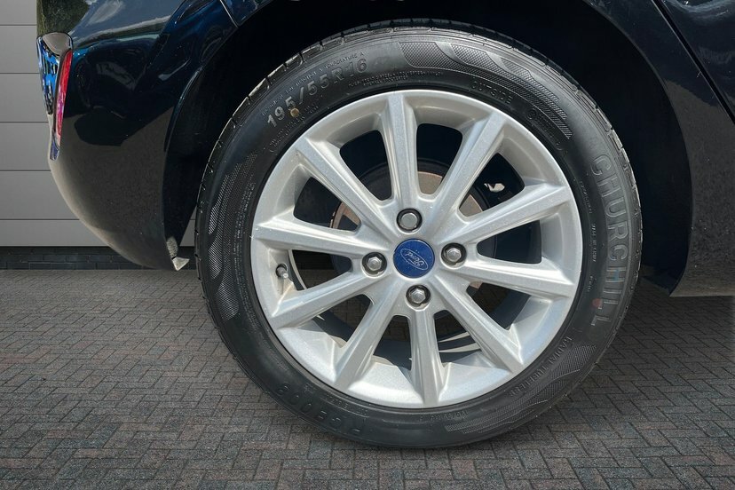 Ford Fiesta 1.0T Ecoboost Titanium Hatchback Black #5