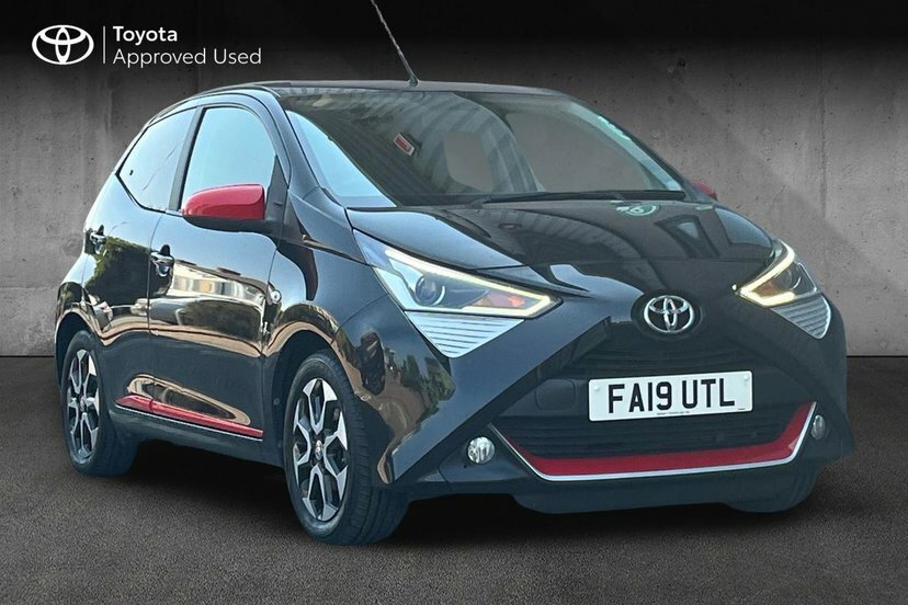 Toyota Aygo 1.0 Vvt-i X-trend Hatchback 71 Black