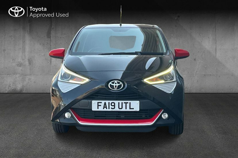 Toyota Aygo 1.0 Vvt-i X-trend White #7