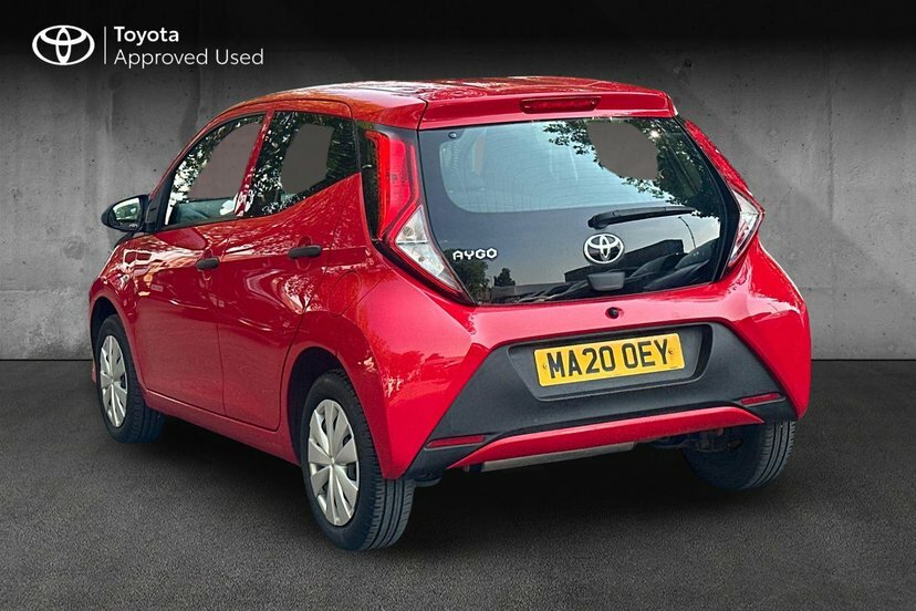 Toyota Aygo 1.0 Vvt-i X Hatchback 71 Ps Red #4