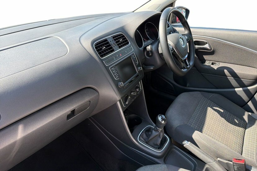 Volkswagen Polo New Se 1.2 Tsi 90Ps 5-Speed Blue #2