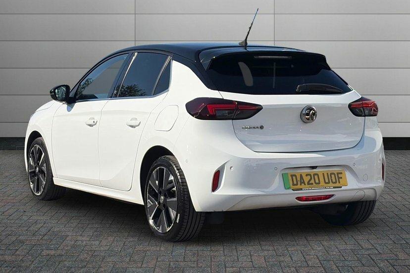 Vauxhall Corsa-e 50Kwh Elite Nav Hatchback 7.4Kw White #3