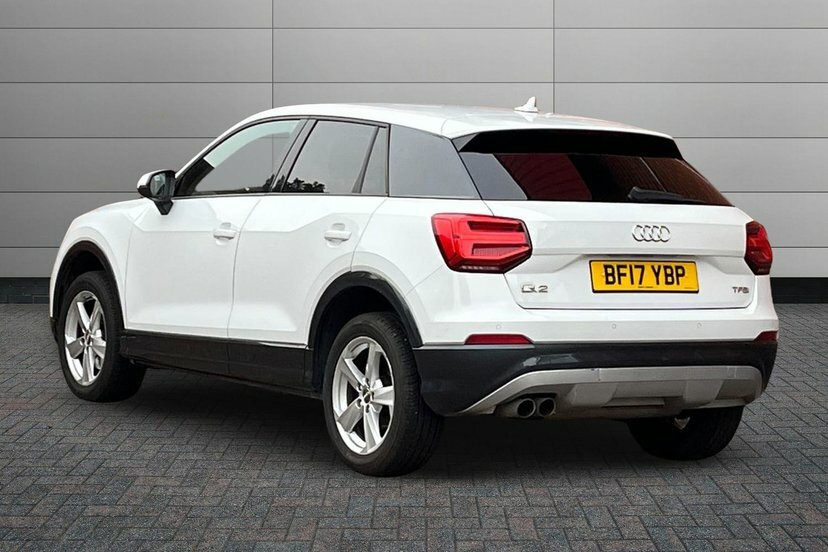 Audi Q2 1.4 Tfsi Cod Sport Suv S Tronic 150 Ps BF17YBP White #3