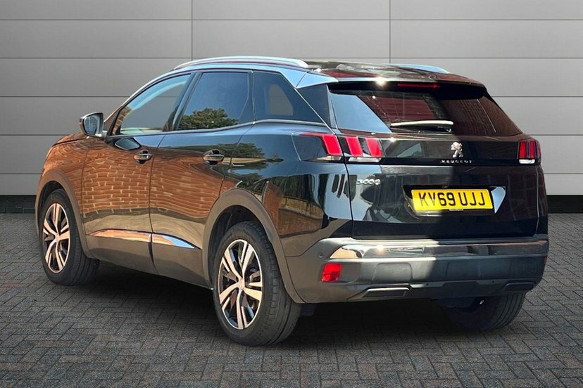 Peugeot 3008 1.5 Bluehdi Allure Suv Eat 130 Ps Black #3