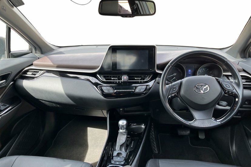 Toyota C-Hr 1.8 Vvt-h Excel Suv Hybrid Cvt 122 Ps White #6
