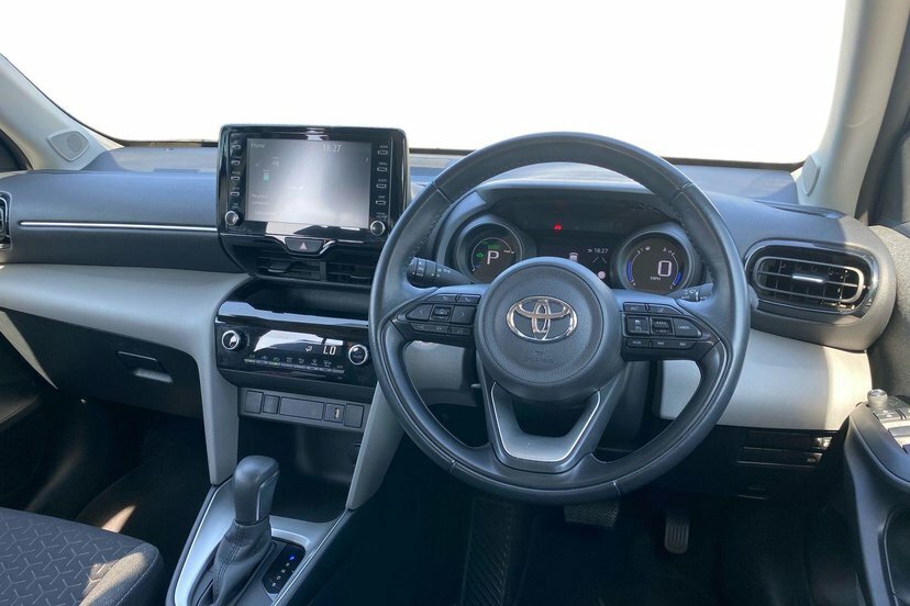 Toyota Yaris Cross 1.5 Vvt-h Icon Suv Hybrid E-cvt 116 Ps White #6