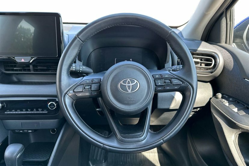 Toyota Yaris 1.5 Vvt-h Design Hatchback Hybrid E-cvt Blue #6