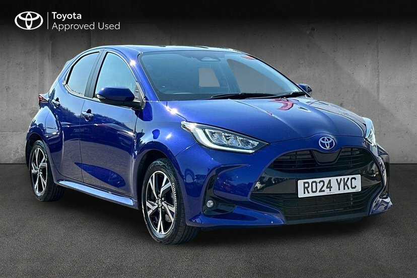 Toyota Yaris 1.5 Vvt-h Design Hatchback Hybrid E-cvt Blue