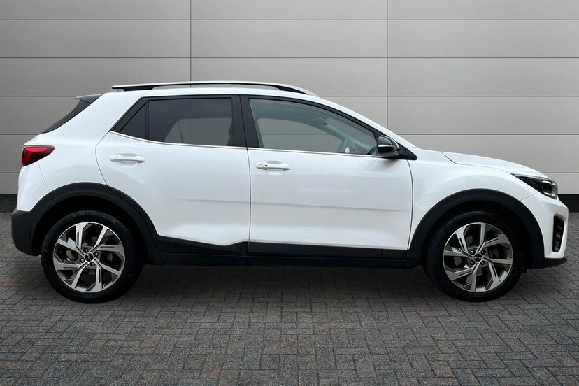 Kia Stonic 1.0 T-gdi Mhev Gt-line S Suv Hybrid Dct SH74UXP White #4