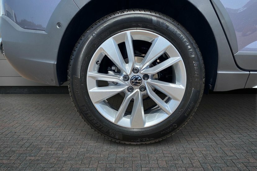 Volkswagen Taigo 1.0 Tsi Match Suv 115 Ps Grey #5