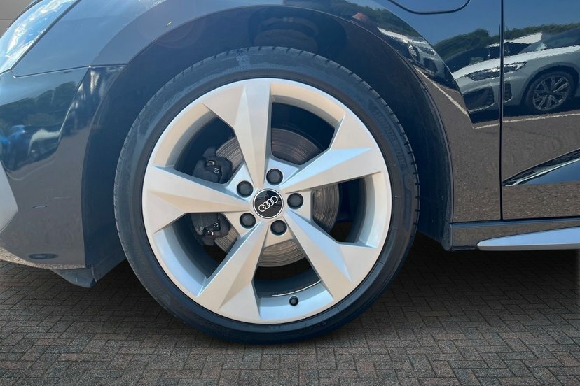 Audi A3 1.4 Tfsie 40 S Line Sportback Plug-in H Black #5