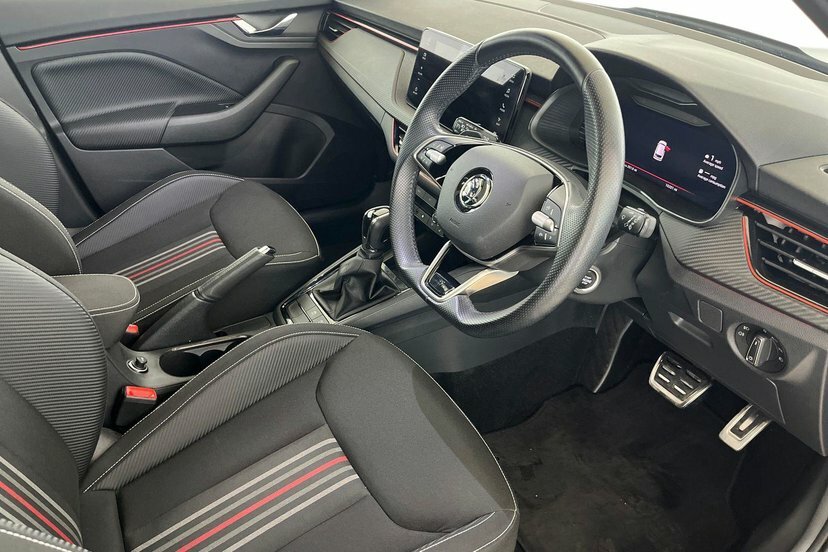 Skoda Kamiq Kamiq Monte Carlo 1.5 Tsi 150 Ps Dsg Black #6