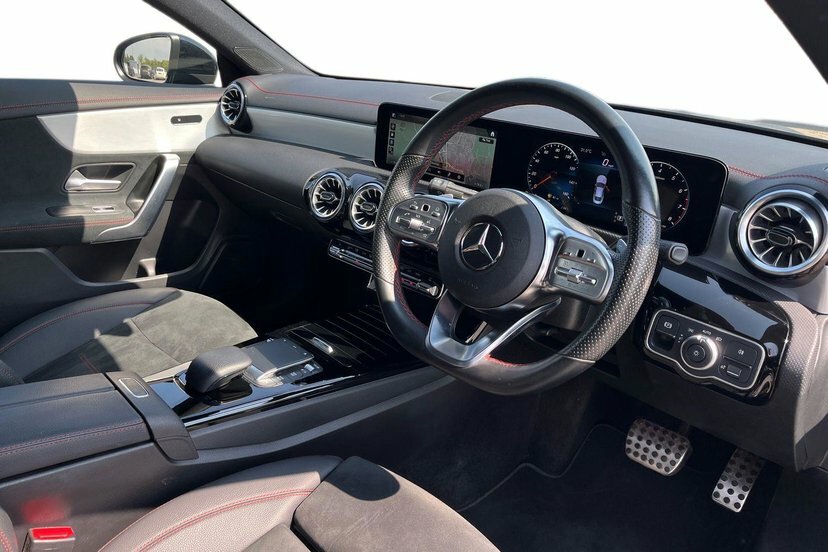 Mercedes-Benz CLA Class 1.3 Cla180 Amg Line Executive Coupe 7 Black #5