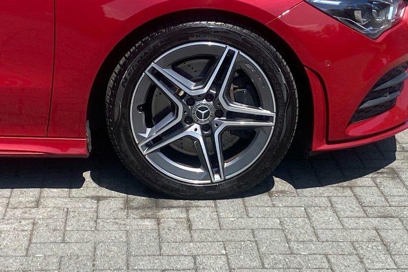 Mercedes-Benz CLA Class Cla250 Amg Line Premium Plus Red #4