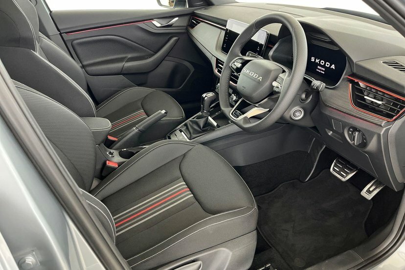 Skoda Kamiq Kamiq Monte Carlo Edition 1.0 Tsi 116 Ps Dsg Silver #6