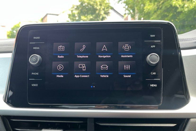 Volkswagen T-Roc Volkswagen T-roc R-line 1.5 Tsi 150Ps 7-Speed Dsg Blue #34