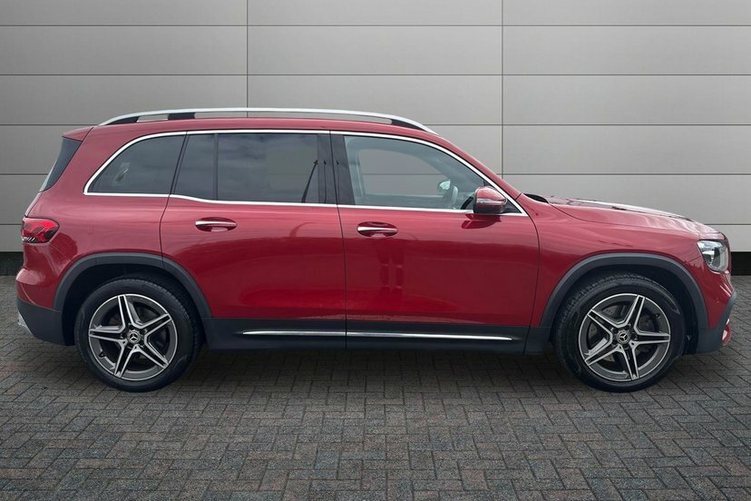 Mercedes-Benz GLB Class Glb220d Amg Line Premium Red #3