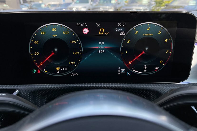 Mercedes-Benz CLA Class 1.3 Cla180 Amg Line Night Edition Premium Plus C Black #6