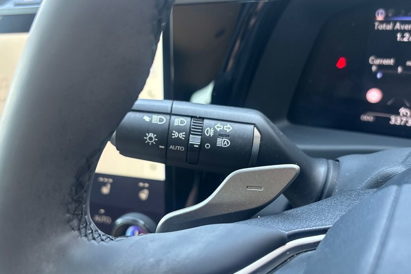Lexus RZ 300E 150Kw Takumi 71 Kwh Estate PX25LVN Black #24