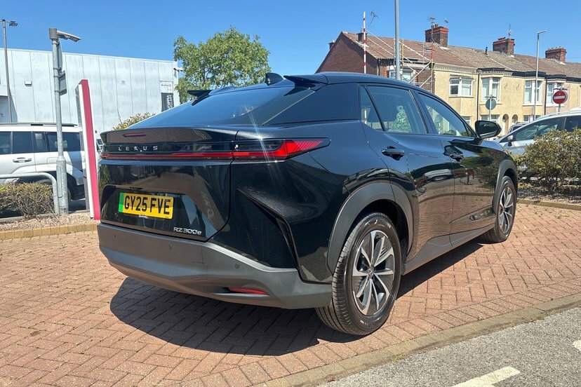 Lexus RZ 300E 150Kw Takumi 71 Kwh Estate PX25LVN Black #49