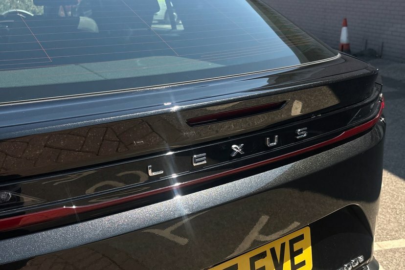 Lexus RZ 300E 150Kw Takumi 71 Kwh Estate PX25LVN Black #46