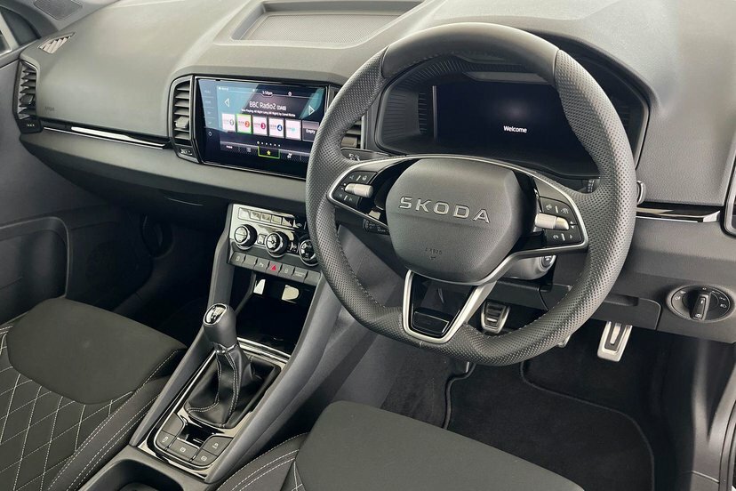 Skoda Karoq 1.5 Tsi Act Sportline Edition Black #6
