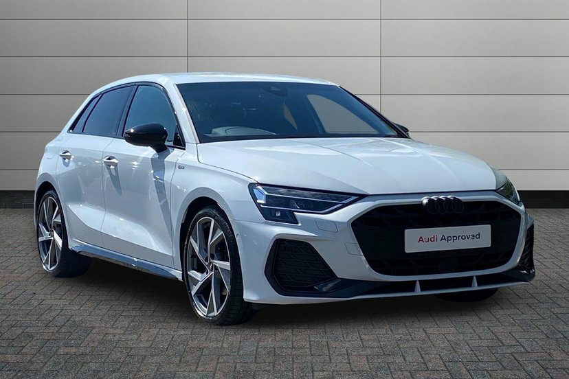 Audi A3 1.5 Tfsi 35 Black Edition Sportback S T White