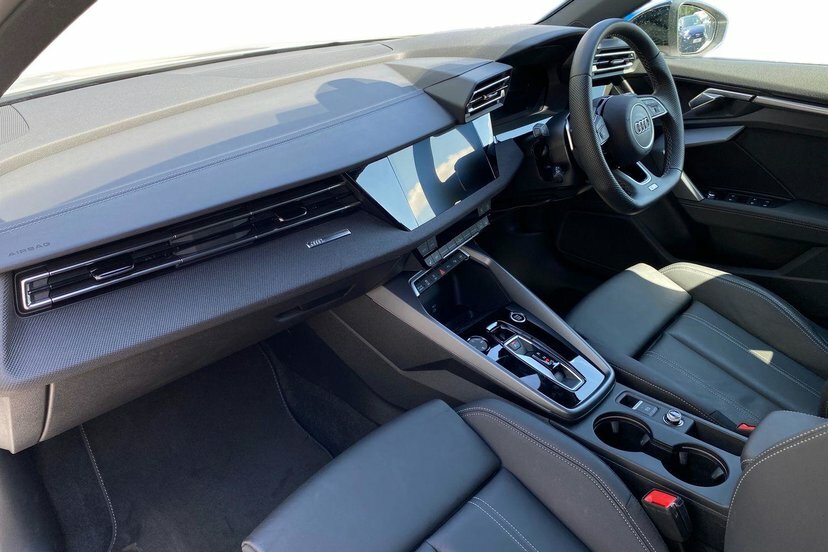 Audi A3 1.5 Tfsi 35 Black Edition Sportback S T KT25EGY White #2