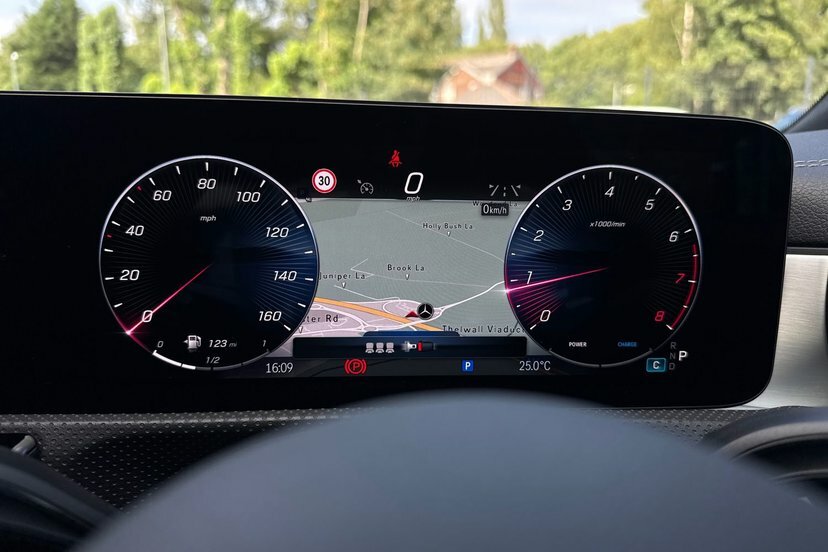 Mercedes-Benz CLA Class 1.3 Cla200h Mhev Amg Line Premium Plus Shooting Blue #6