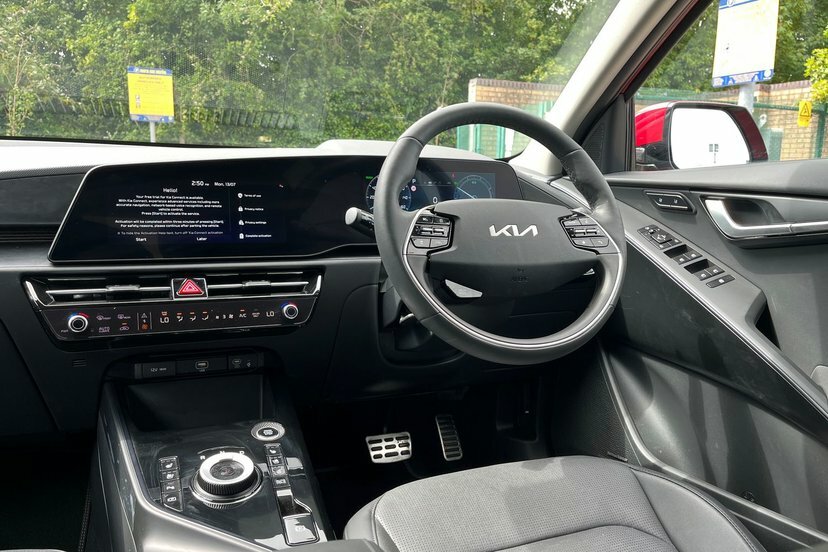 Kia Niro Evolve Grey #27