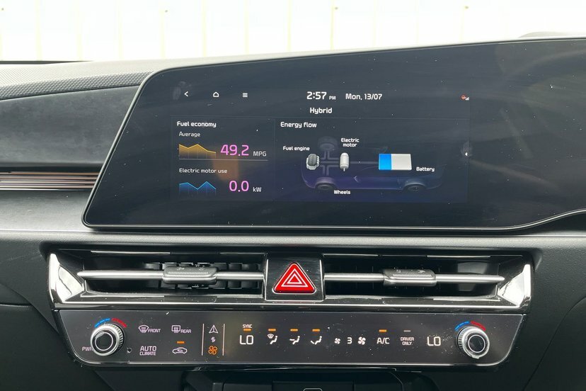 Kia Niro Evolve Grey #40