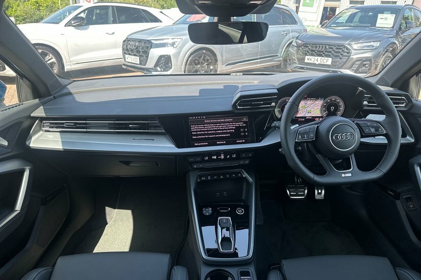 Audi A3 Tfsie Sport Sportback S Tronic Euro 6 5-Door 17.9K Red #35