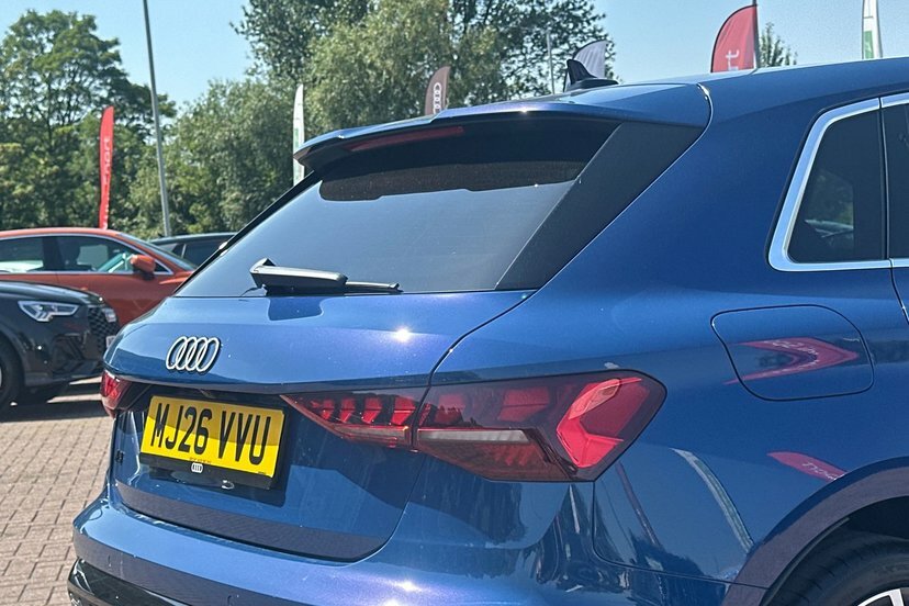 Audi A3 Tfsie Sport Sportback S Tronic Euro 6 5-Door 17.9K Red #28