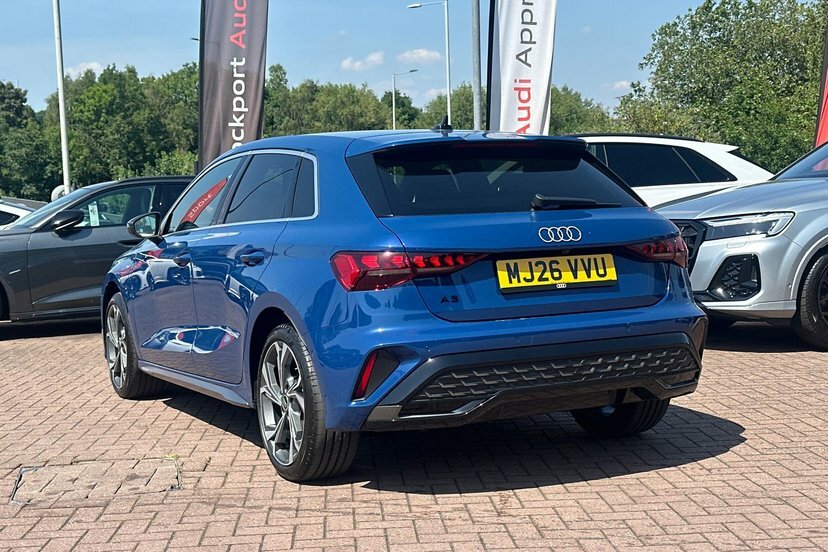 Audi A3 Tfsie Sport Sportback S Tronic Euro 6 5-Door 17.9K Red #25