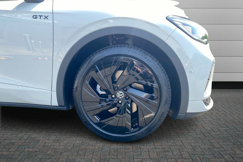 Volkswagen ID.4 125Kw Match Pure 52Kwh 19 Alloys Grey #9