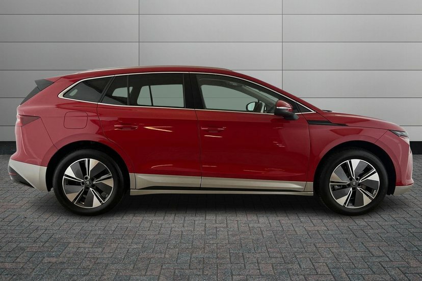 Skoda ENYAQ 82Kwh 85 Edition Red #4