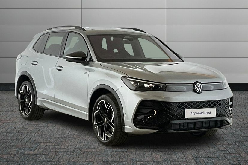 Volkswagen Tiguan 1.5 Etsi Mhev R-line Suv Hybrid Dsg 15 Silver