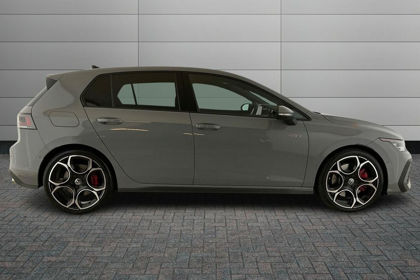Volkswagen Golf 2.0 Tsi Gti Clubsport Hatchback Dsg 30 Black #8