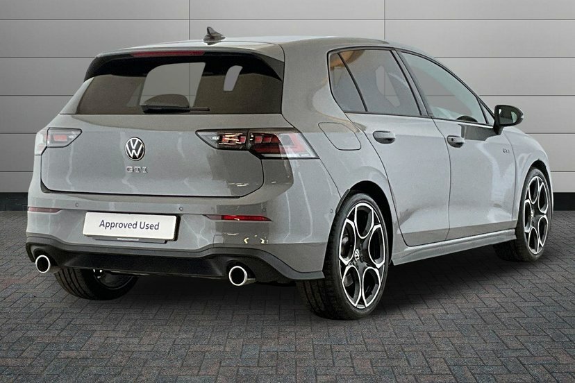 Volkswagen Golf 2.0 Tsi Gti Clubsport Hatchback Dsg 30 Black #25