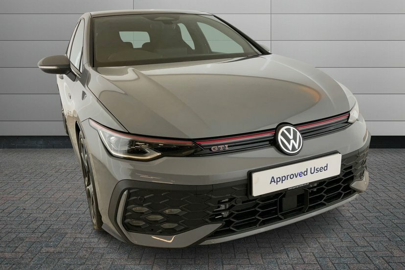 Volkswagen Golf 2.0 Tsi Gti Clubsport Hatchback Dsg 30 Black #18