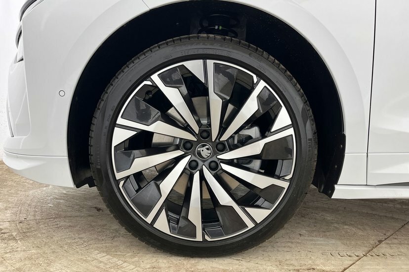 Skoda ENYAQ 210Kw 85X Sportline 82Kwh 4X4 Blue #21