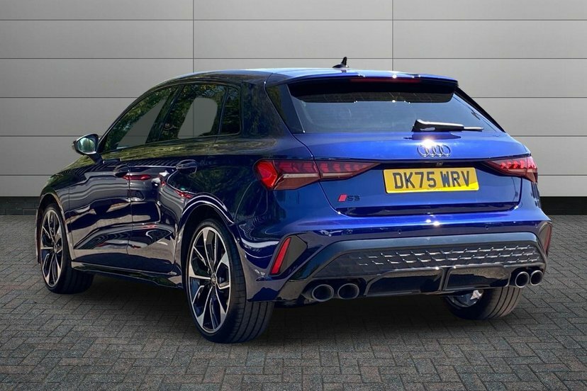 Audi S3 2.0 Tfsi Black Edition Sportback S Tron Blue #3