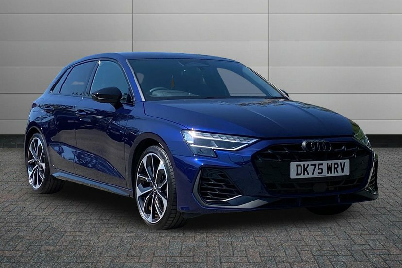 Audi S3 2.0 Tfsi Black Edition Sportback S Tron Blue