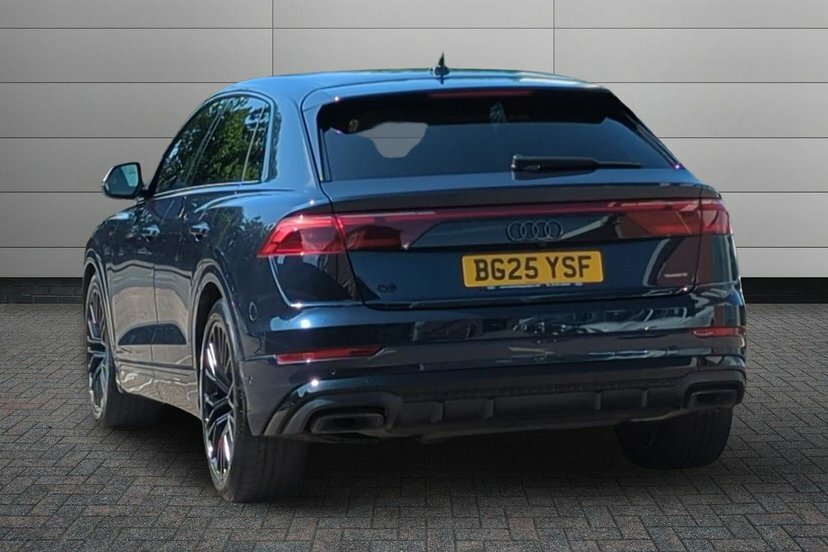 Audi Q8 3.0 Tdi V6 50 Black Edition Suv Tiptron Blue #3