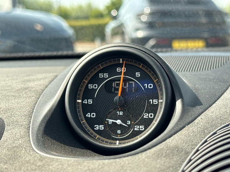Porsche 718 Spyder Automatic White #15