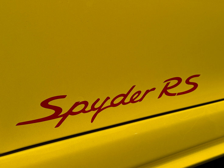 Porsche 718 Spyder Automatic White #23